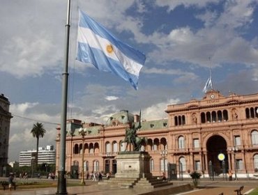 Gobierno de Argentina financiará los costes salariales de grandes empresas en proceso de reordenación financiera