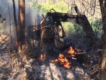 Nuevo ataque incendiario afectó a maquinaria forestal en fundo de la comuna de Traiguén