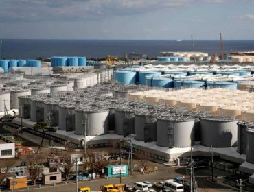 Japón estudia lanzar al mar el agua radioactiva de la planta nuclear de Fukushima