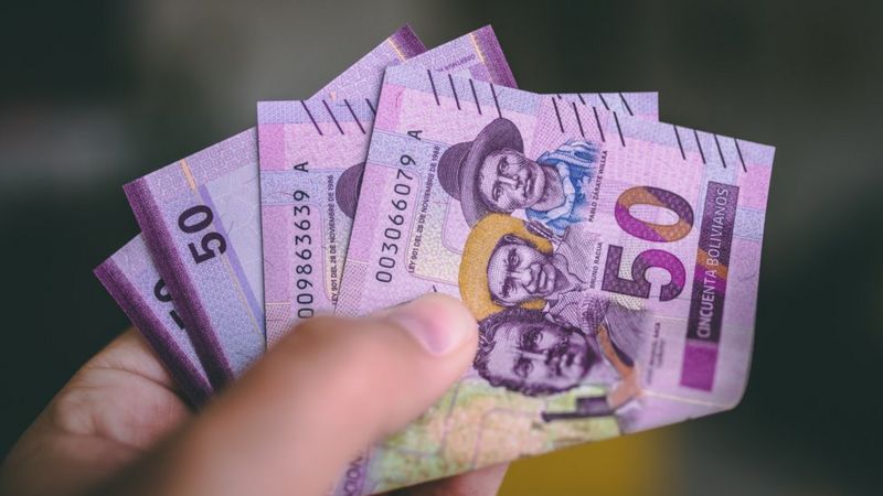 Los tres retos económicos que enfrentaría Luis Arce, quien encabeza el conteo para convertirse en presidente de Bolivia