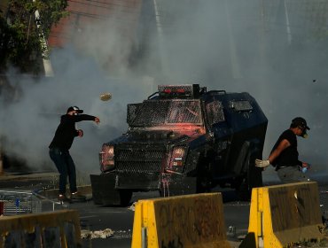 Intendente de Valparaíso tras incidentes en la región: "Estos vándalos, delincuentes y grupos radicales lo único que quieren es generar temor y causar daño"