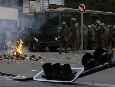 Manifestación en Concepción deja 22 detenidos y ocho arterias sin semáforos