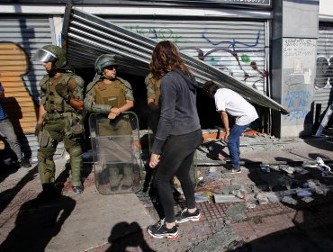 Privados de libertad quedaron cuatro menores detenidos por saqueos en Curicó