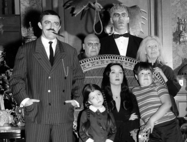 Tim Burton dirigirá una nueva serie de «Los Locos Addams» ambientada en el presente