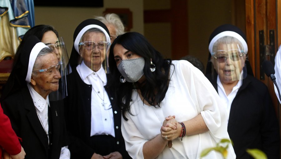 Ministra de Desarrollo Social y Familia presenta protocolo para cuidar a adultos mayores el día del Plebiscito