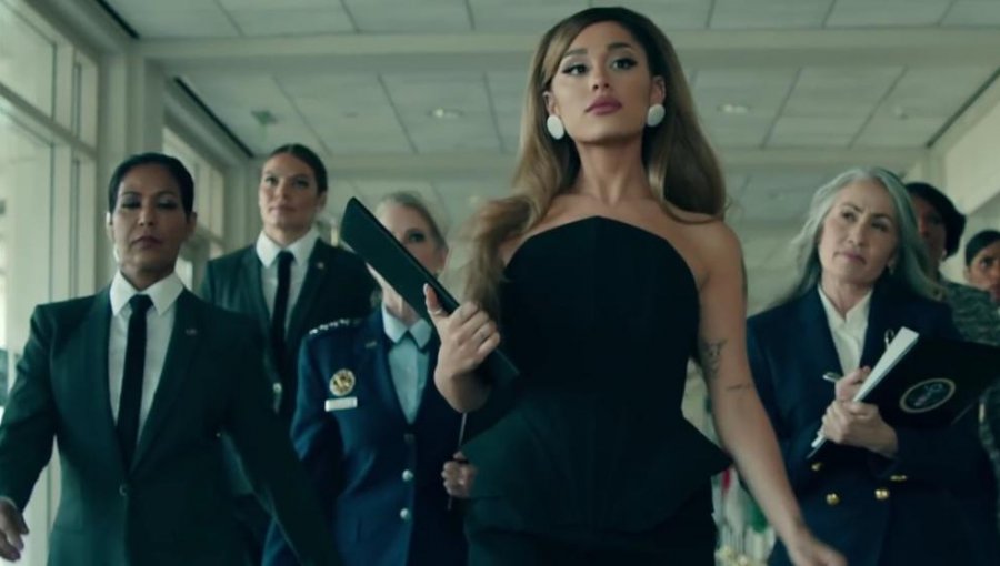 Ariana Grande se convierte en Presidenta de Estados Unidos en su nuevo video