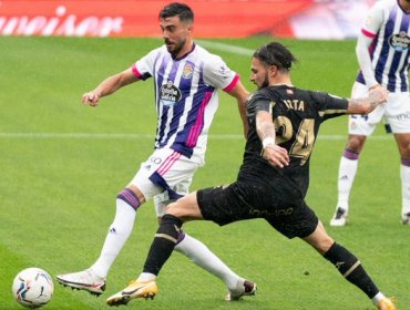 Valladolid de Fabián Orellana cae ante el Alavés