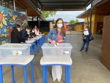 Diputada Camila Flores tras sufragar en Plebiscito: "Está en juego el devenir de nuestra patria"