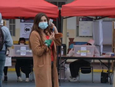 Core Nataly Campusano tras votar en Valparaíso: "Hoy empieza a construirse un nuevo Chile"