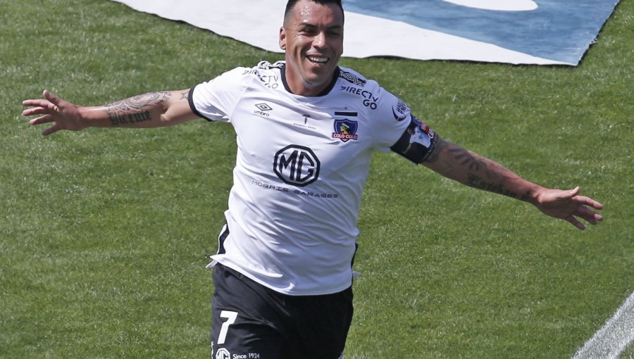 Esteban Paredes cumplió y se presentó como vocal de mesa