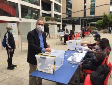 Senador Chahuán: "En democracia no son el ruido de la calle sino los votos los que deben resolver los cambios que el país necesita"