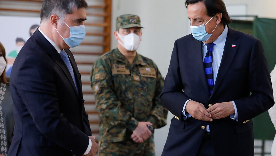 Ministro de Defensa no comparte "interpretación" de abogados de Víctor Pérez: "Carabineros sigue dependiendo del Ministro del Interior"