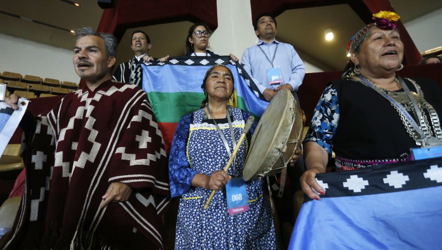 Comisión del Senado votará este martes 27 escaños reservados para pueblos originarios