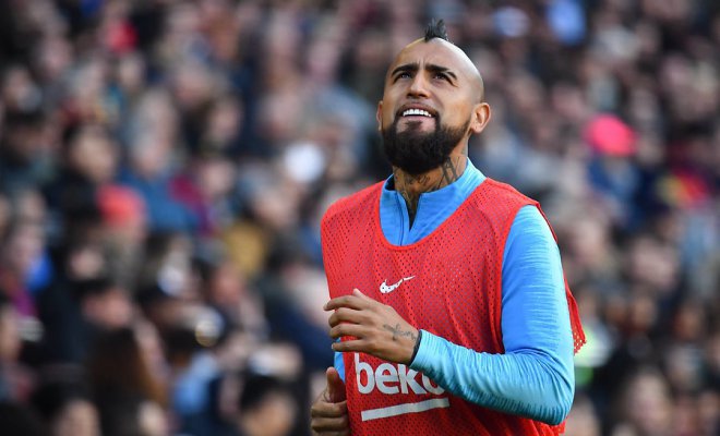 Revelan "regalo" que Arturo Vidal envió a dirigente de Fiorentina tras frustrado traspaso