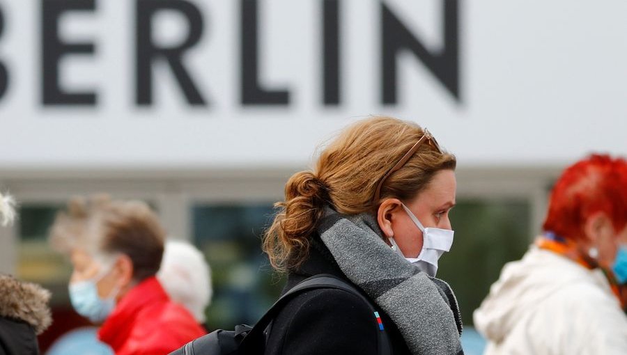 Alemania reporta récord de casi 15 mil casos nuevos de coronavirus en las últimas 24 horas