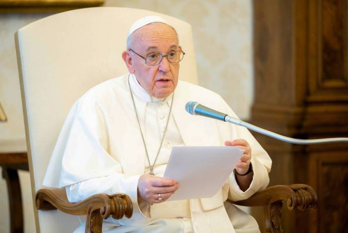 Papa Francisco condena el asesinato de ocho niños en escuela de Camerún: "¡Que callen las armas!"