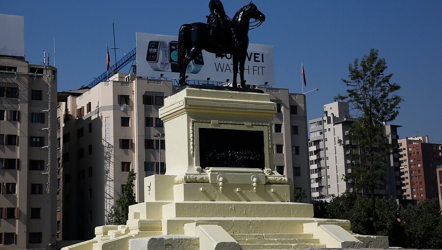 Consejo de Monumentos Nacionales acuerda mantener ubicación de la estatua del general Baquedano