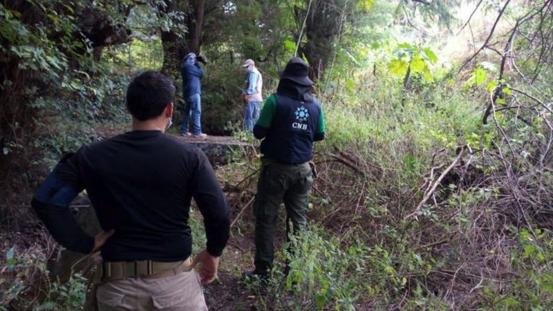 Encuentran restos de 59 personas en fosas de Guanajuato, el estado más violento de México