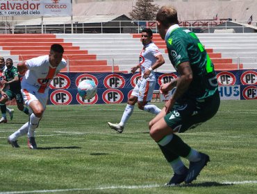 Cobresal vuelve a celebrar en el Campeonato con triunfo ante S. Wanderers en El Salvador