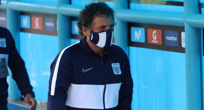 Alianza Lima oficializó la desvinculación de Mario Salas por malos resultados