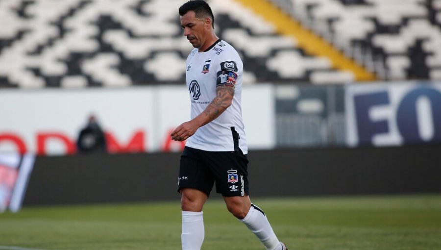 Los duros cuestionamientos de Esteban Paredes a cuarto árbitro del partido ante Iquique