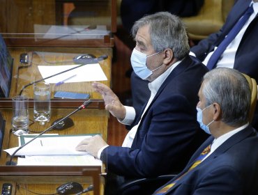 Diputado Ascencio al inicio de acusación constitucional: "Según la defensa, nos equivocamos de ministro"