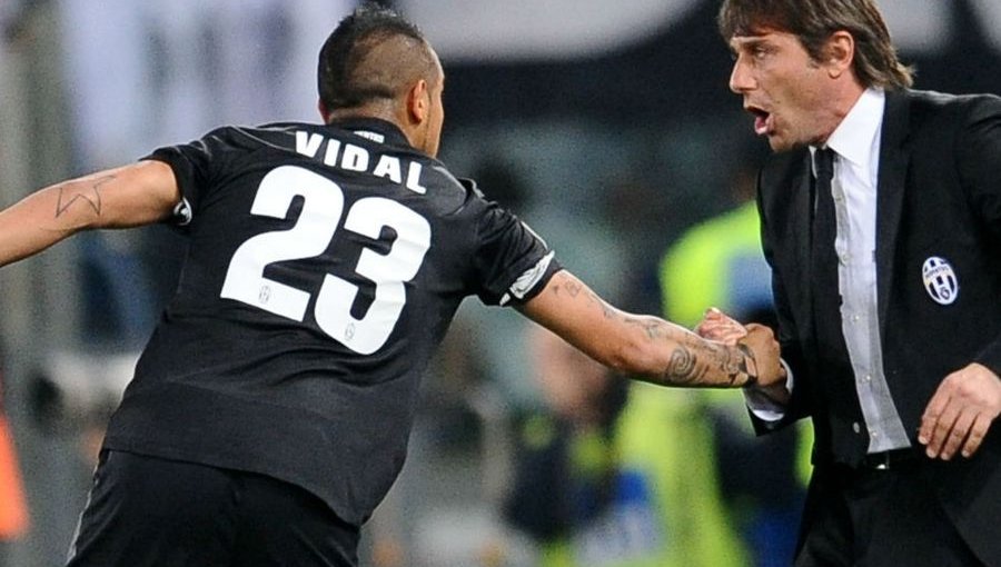 En Italia especulan de un quiebre entre Vidal y Conte: "Arturo se irá en enero"