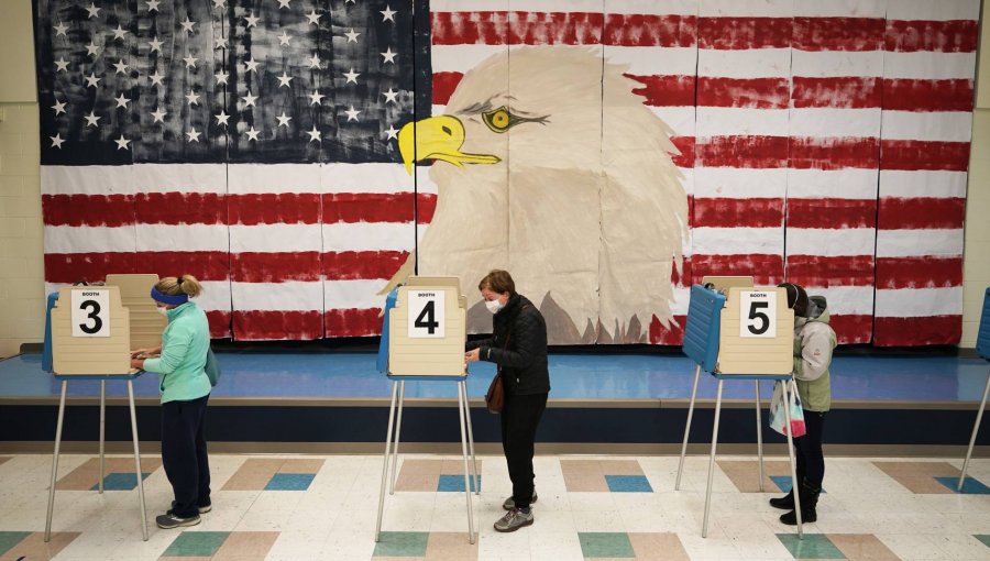 Récord histórico de votantes: lo que tienes que saber de lo que está pasando en las elecciones en Estados Unidos