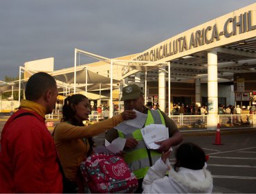 Corte de Arica acoge amparo y detiene expulsión de migrantes ilegales con hijos