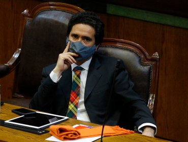 Ministro de Hacienda solicitó datos personales de todas las personas que retiraron el 10 % de las AFP