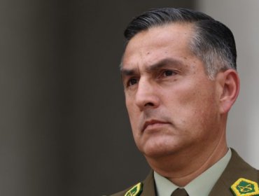 Remueven a 12 generales del Alto Mando de Carabineros, pero Mario Rozas se mantiene a la cabeza de la institución