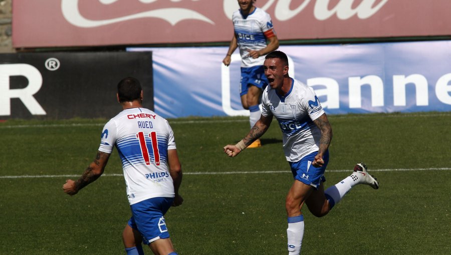 Universidad Católica goleó a Palestino y recuperó el liderato exclusivo del torneo