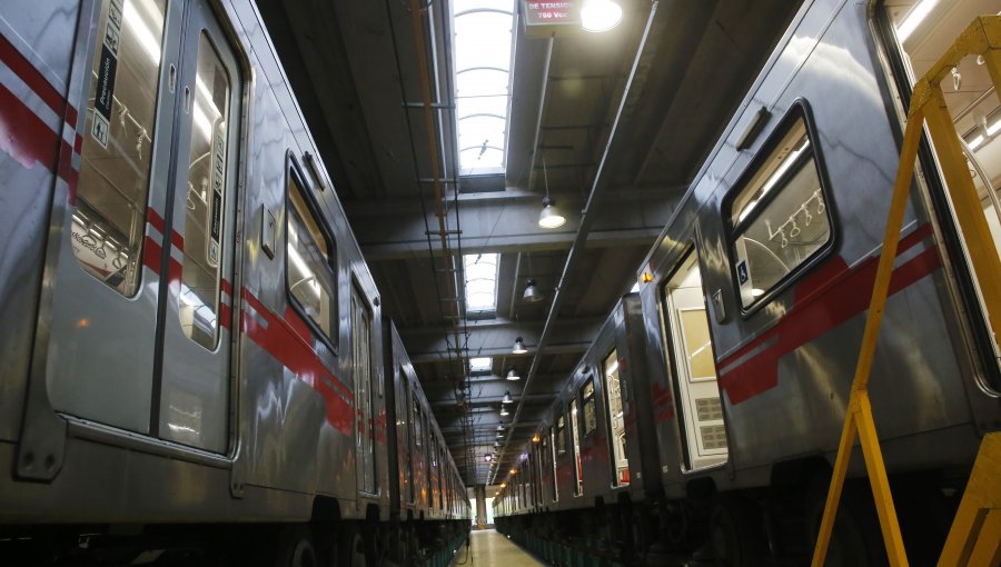 Dan el vamos a la incorporación de nuevos trenes armados en Chile para el Metro de Santiago