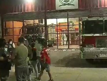 Bombero recibió el impacto de ocho perdigones tras riña en las afueras de cuartel en Quilicura