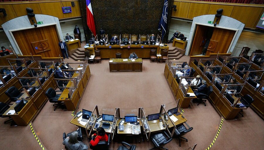 Al menos cuatro senadores de Chile Vamos votarán a favor de un segundo retiro del 10%