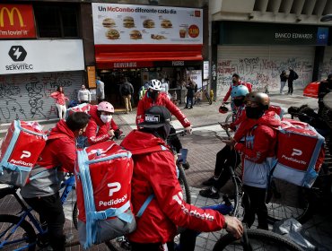 Ventas de comida rápida se recuperan y caen solo 51,9% en tercer trimestre