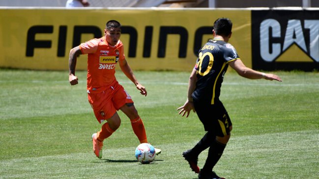 Cobreloa se impuso a San Luis y vuelve a los abrazos en Primera B tras cuatro partidos