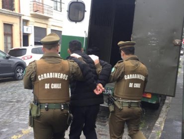 Capturan a delincuente que protagonizó violento atraco a emporio del Barrio Puerto de Valparaíso