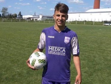 Defensor Sporting de Uruguay confirma la llegada de Cristian Barros a la U