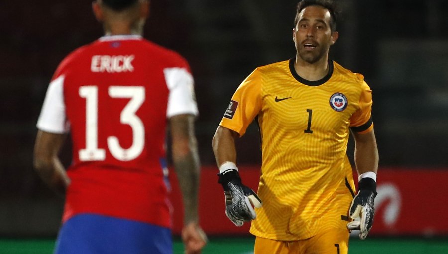 Medio español se rindió ante el juego de Claudio Bravo en duelo contra Perú