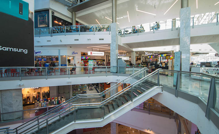 Seremi de Salud confirma brote de Coronavirus en tienda del Mall Marina Arauco en Viña del Mar