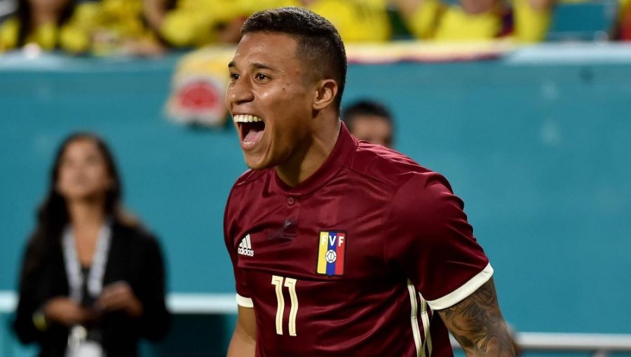 Figura de Venezuela adelanta duelo con la Roja: "Ante Chile toca ganar, tenemos eso en mente"