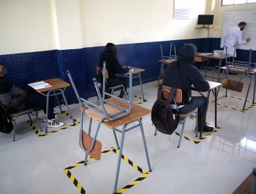 Más de 1.500 colegios a nivel país han solicitado al Mineduc comenzar con clases presenciales