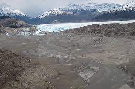 Declaran alerta amarilla en Cochrane y Tortel por vaciamiento de lago Cachet II