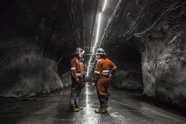 Codelco logra acuerdo con trabajadores de El Teniente con reajuste salarial 0% y bono de $3,5 millones