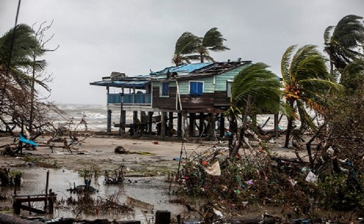 Huracán «Iota» deja al menos siete muertos en Centroamérica y fuertes lluvias a su llegada a Honduras