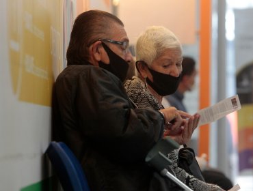 Aprueban recursos para pensiones solidarias y recuperación de empleo en el Presupuesto 2021