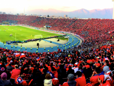 Gobierno confirma que trabaja en protocolos para autorizar el regreso de los hinchas al fútbol