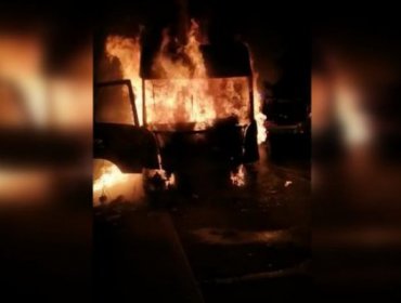 Nuevo ataque en La Araucanía: Dos camiones incendiados en ruta Collipulli-Angol