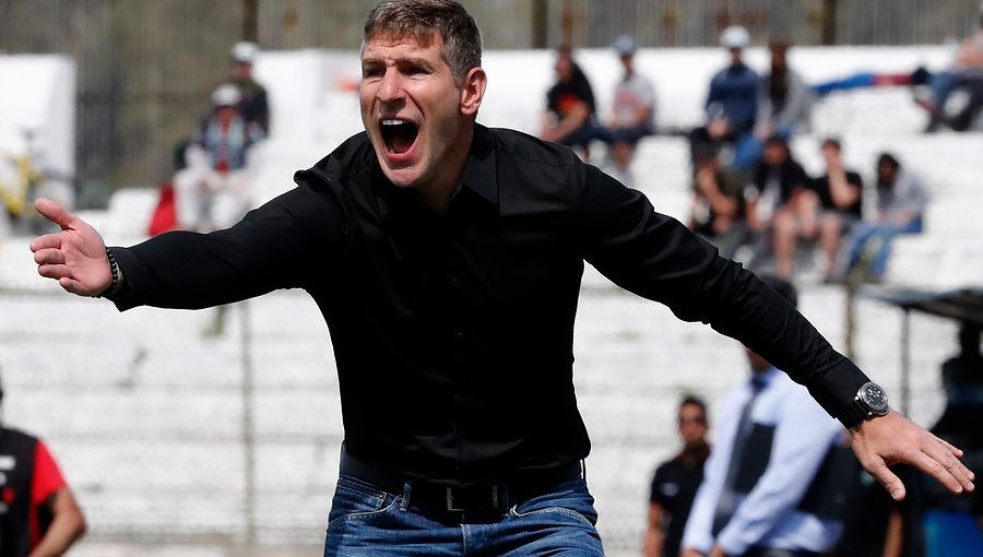 Martín Palermo sería el principal candidato para asumir la banca de Curicó Unido